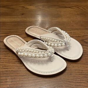 Bernardo Cream Pearl-Detail Thong Sandals